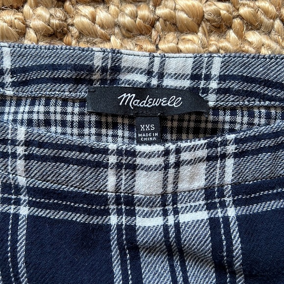 Madewell top. 3/4 length sleeves. - Picture 3 of 4